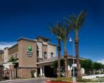 Holiday Inn Express & Suites Phoenix - Glendale Sports Dist, an IHG Hotel