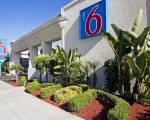 Motel 6 Costa Mesa, CA - Newport Beach