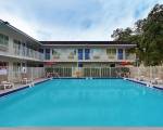 Motel 6 Kissimmee, FL - Orlando