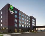 Holiday Inn Express & Suites Duluth North - Miller Hill, an IHG Hotel