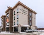 Cobblestone Inn & Suites at UW Stout Downtown Menomonie