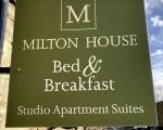 Milton House Studio Apartment Suites