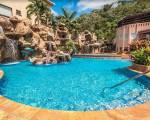 Clarion Suites Roatan at Pineapple Villas