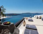 Porto Fira Suites