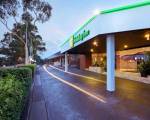 Holiday Inn Warwick Farm, an IHG Hotel