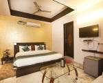 OYO 337 Hotel Anand