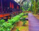 Sukau Backpackers B&B