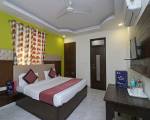 OYO 11426 Hotel Jyoti Residency