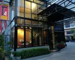 T4 Hotel Sisaket