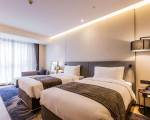 Howard Johnson by Wyndham Life ZhuoYuan Ningbo