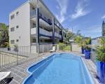 Shoal Bay Beachclub Apartments