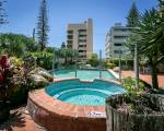 Surfers Beachside Holiday Apartments