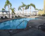 Apartment with Full Amenities - Miracle Mile