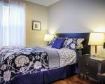 Moncton Suites - 267 Universite Ave