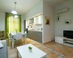 Delfino2 Casesicule, Nice Apartment with Balcony, Sand Beach at 70 mt, Wi-Fi