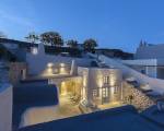 Alluvial Santorini Suites