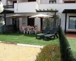 Venavera D30B - Ground Garden 2 Dorm 1 Bath, Walk to Beach