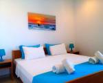 Salonikiou Beach Deluxe Apartments