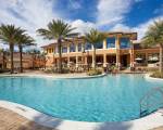 CLC Regal Oaks Resort Vacation Townhomes