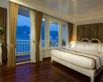 Signature Royal Halong Cruise