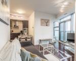 AOC Suites 2 Bedroom Condo, City CN Tower View