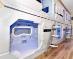 Space Q Capsule Hotel